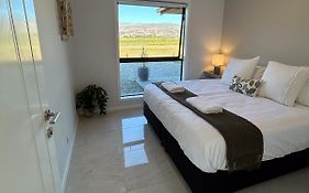 Tarras Serenity Haven - Mountain Views And Calm